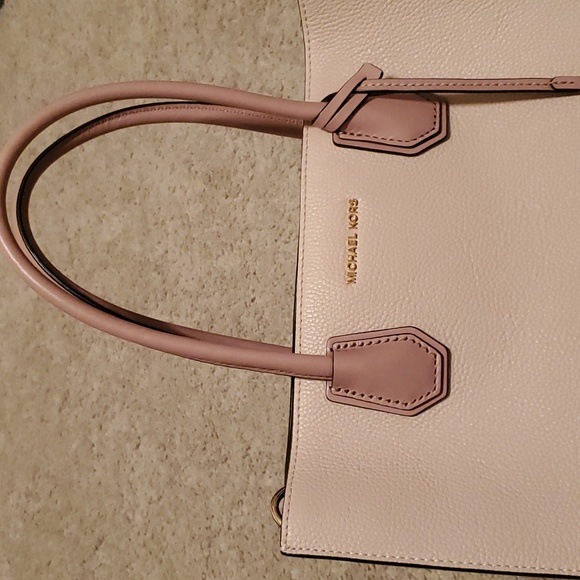 MK mercer tote - Picture 2 of 8